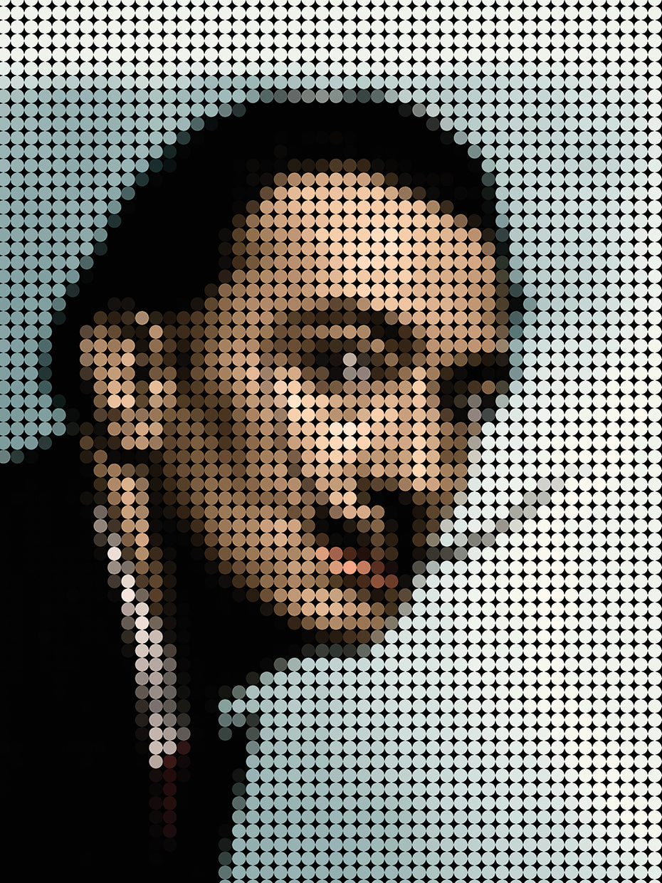 Dali in Style Dots