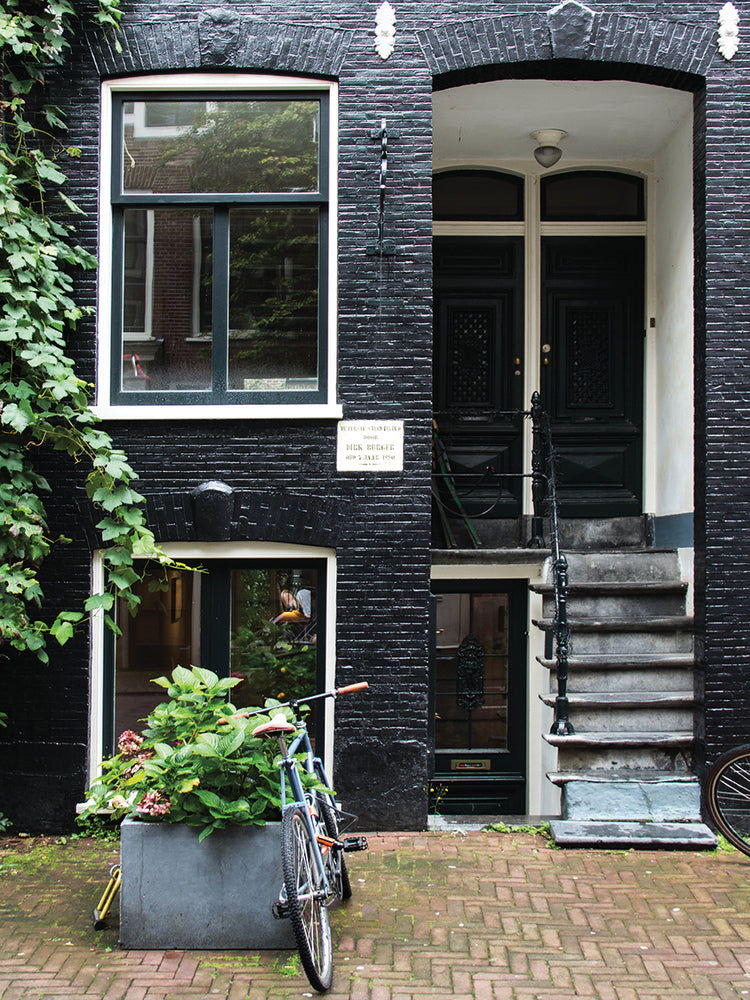 Architectural Wonder Amsterdam G