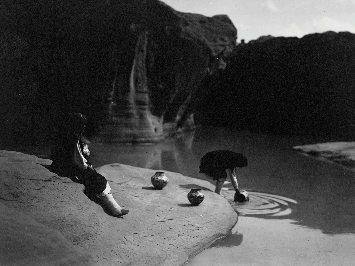 At The Old Well Of Acoma